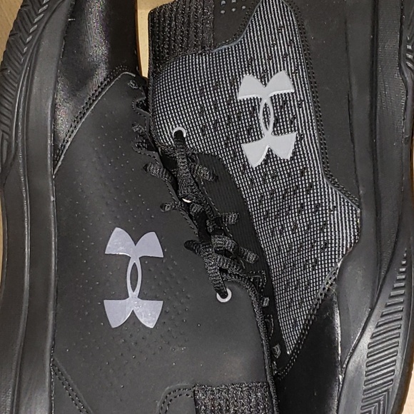 Under Armour Men's Jet 2017 Bakertball shoes - Picture 6 of 8